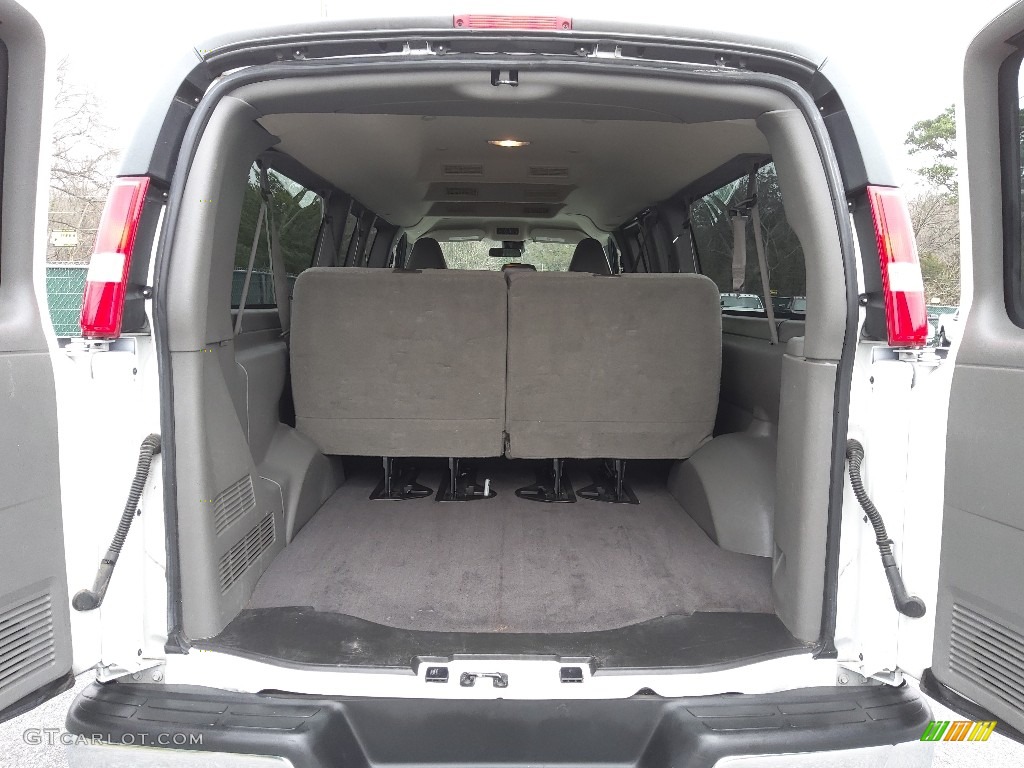 2020 Chevrolet Express 3500 Passenger LT Trunk Photo #145678192