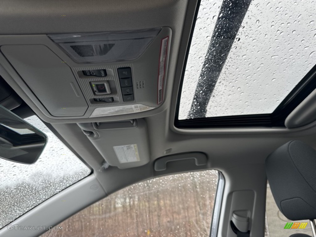 2023 RAV4 XLE AWD - Lunar Rock / Black photo #19