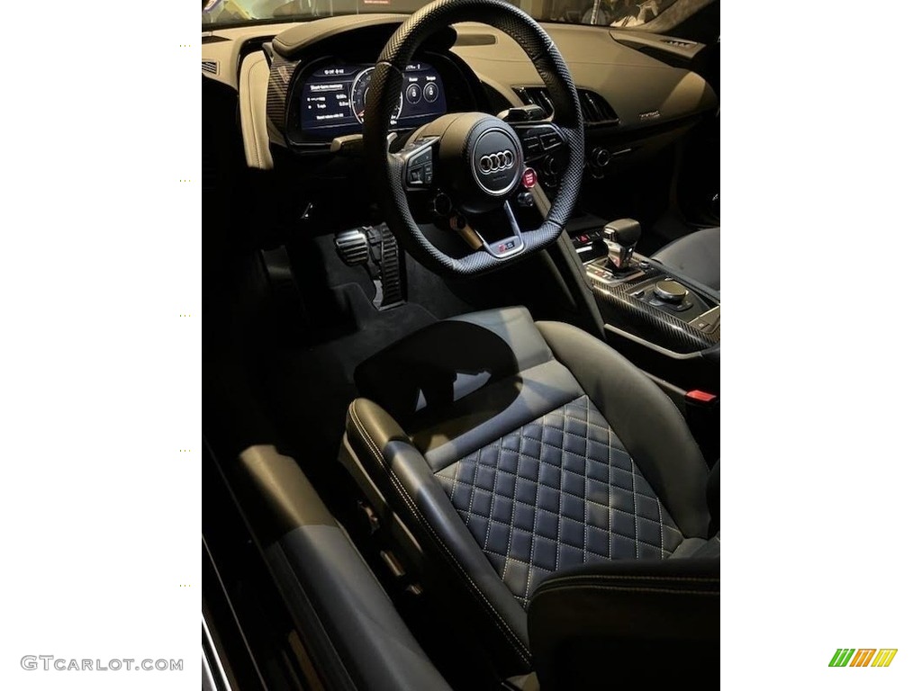 2020 R8 V10 Performance - Mythos Black Metallic / Black/Vegas Yellow Stitching photo #4