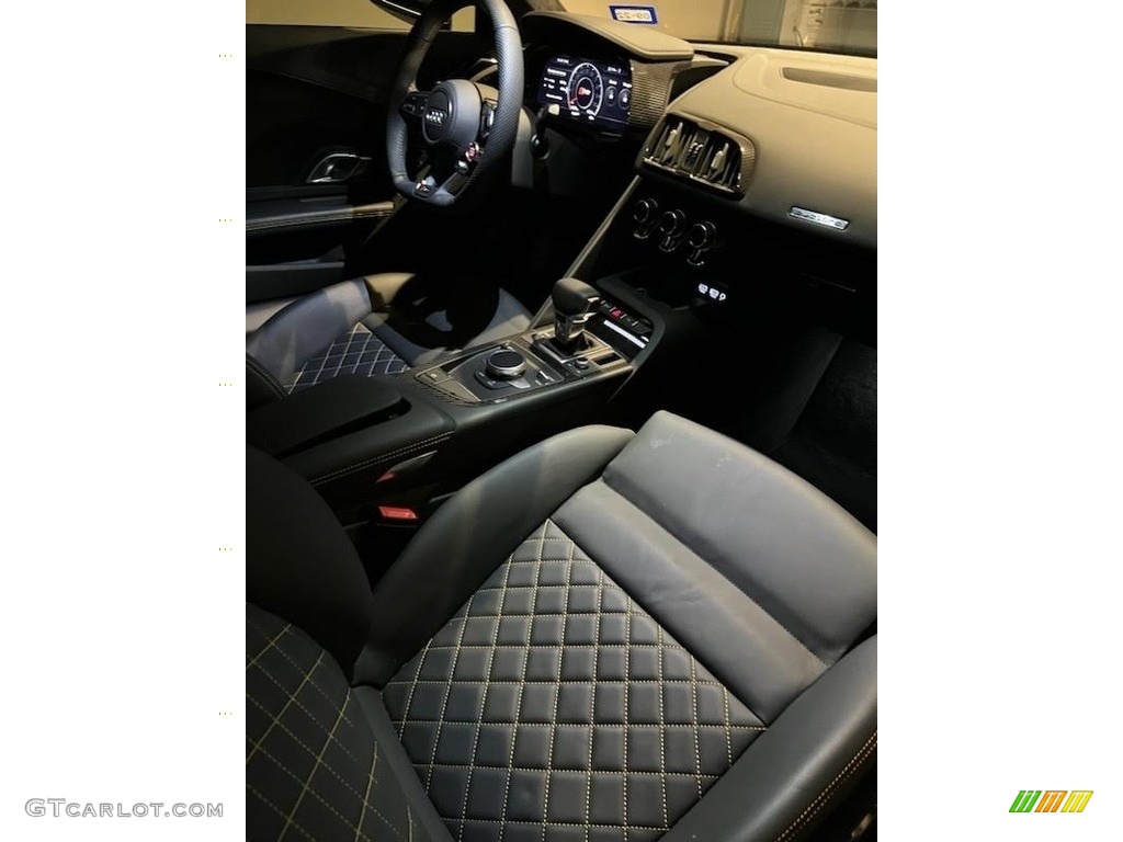 2020 R8 V10 Performance - Mythos Black Metallic / Black/Vegas Yellow Stitching photo #8