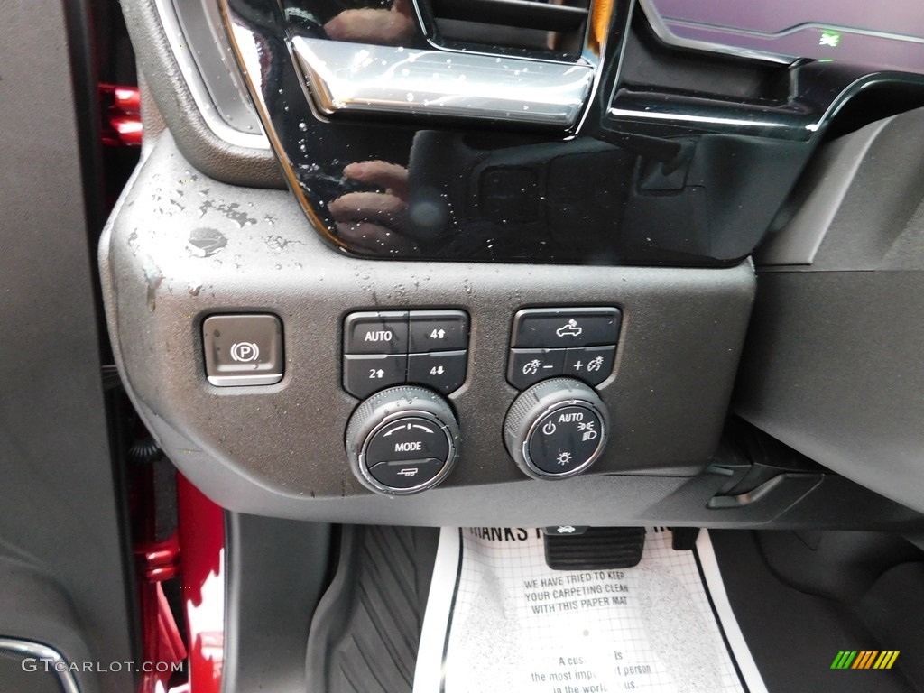 2023 Silverado 1500 LT Crew Cab 4x4 - Radiant Red Tintcoat / Jet Black photo #25