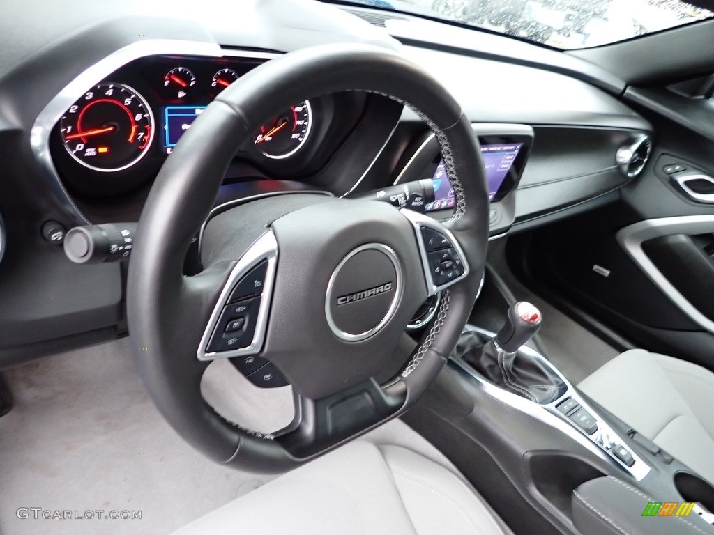 2022 Chevrolet Camaro LT1 Convertible Steering Wheel Photos