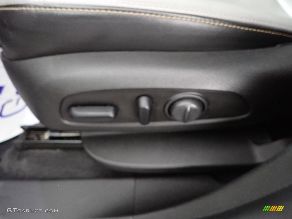 2019 Terrain SLT AWD - Quicksilver Metallic / Medium Ash Gray photo #14