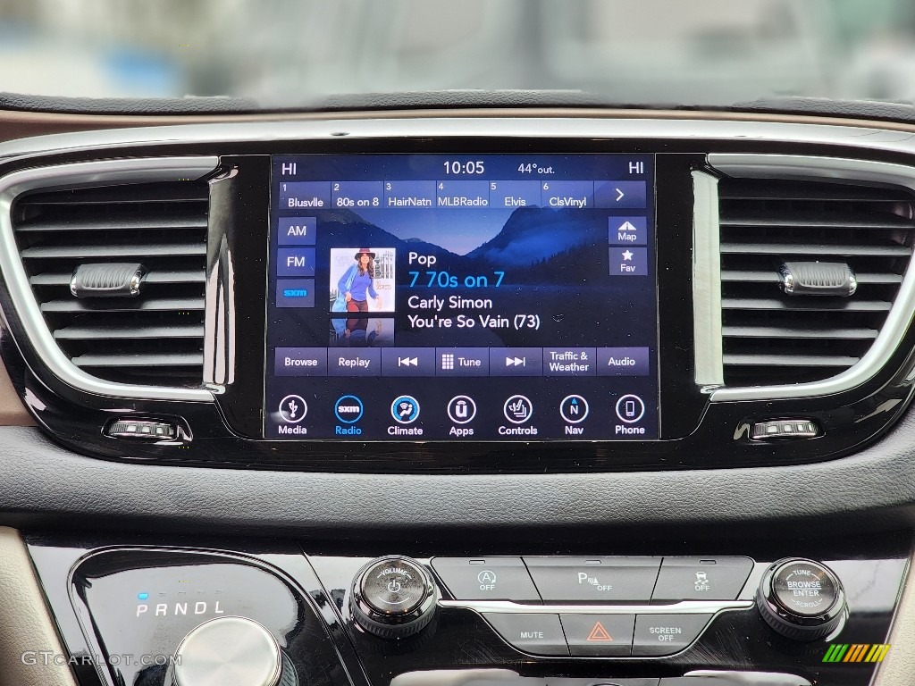 2018 Pacifica Touring L Plus - Billet Silver Metallic / Black/Alloy photo #4