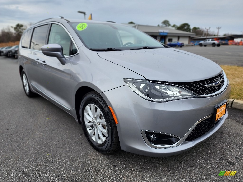2018 Pacifica Touring L Plus - Billet Silver Metallic / Black/Alloy photo #17