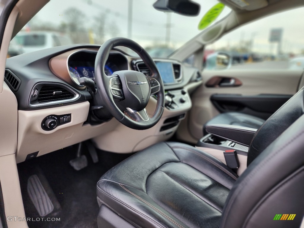 2018 Pacifica Touring L Plus - Billet Silver Metallic / Black/Alloy photo #29