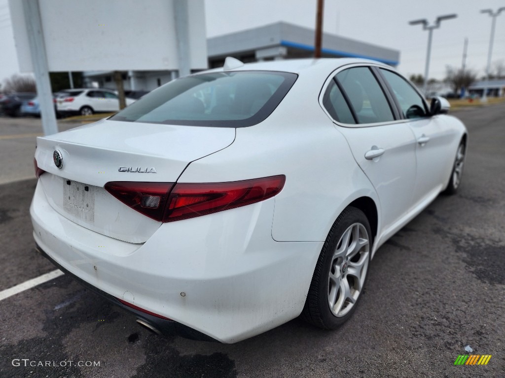 2019 Giulia Ti AWD - Alfa White / Black photo #6