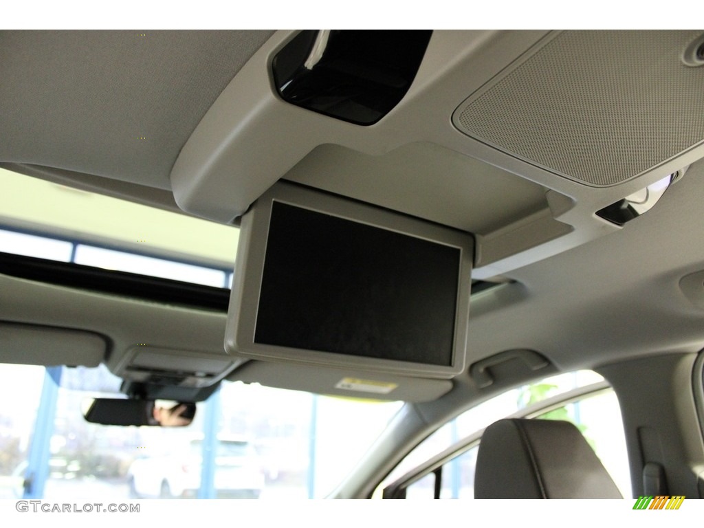 2019 Odyssey Elite - Pacific Pewter Metallic / Mocha photo #36
