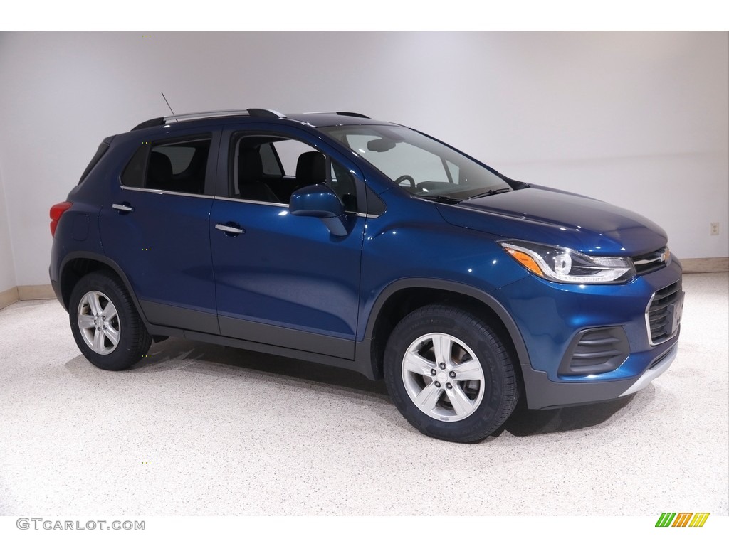 2019 Trax LT AWD - Pacific Blue Metallic / Jet Black photo #1