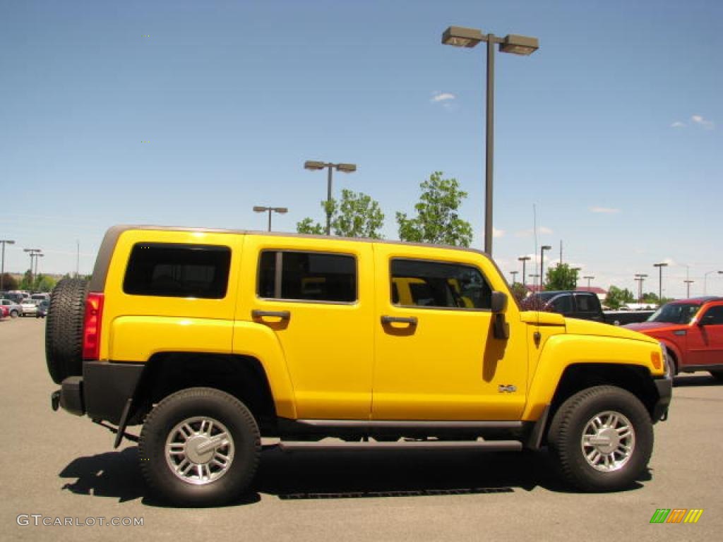 2006 H3  - Yellow / Ebony Black photo #4