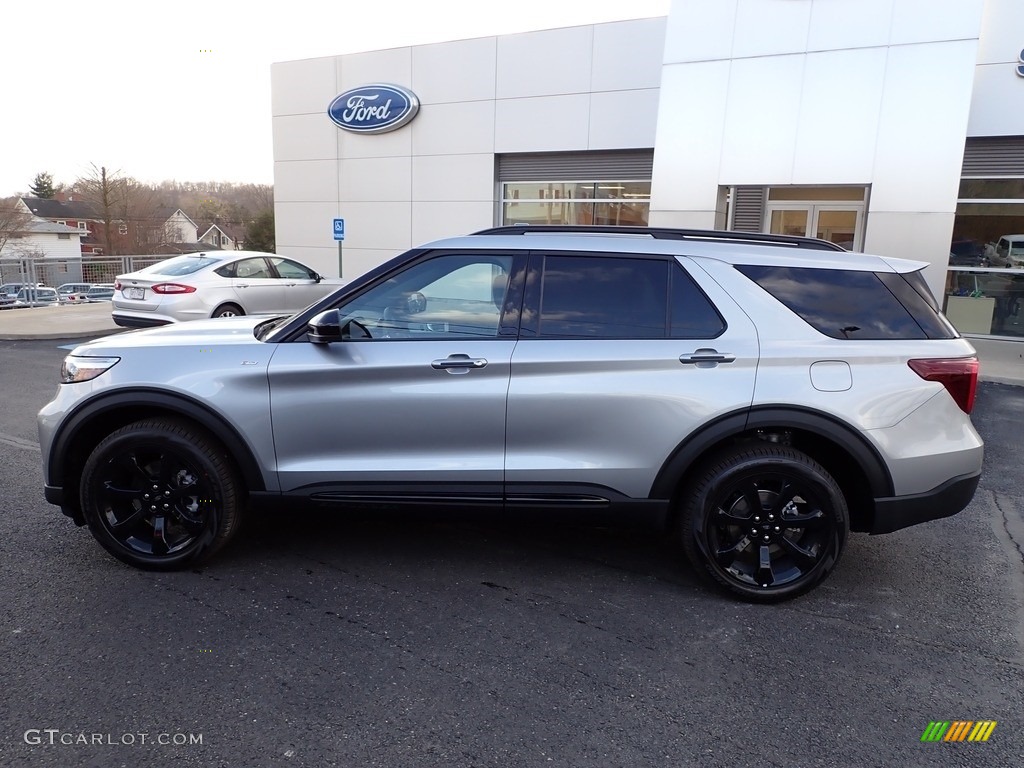 Iconic Silver Metallic 2023 Ford Explorer ST-Line 4WD Exterior Photo #145683352