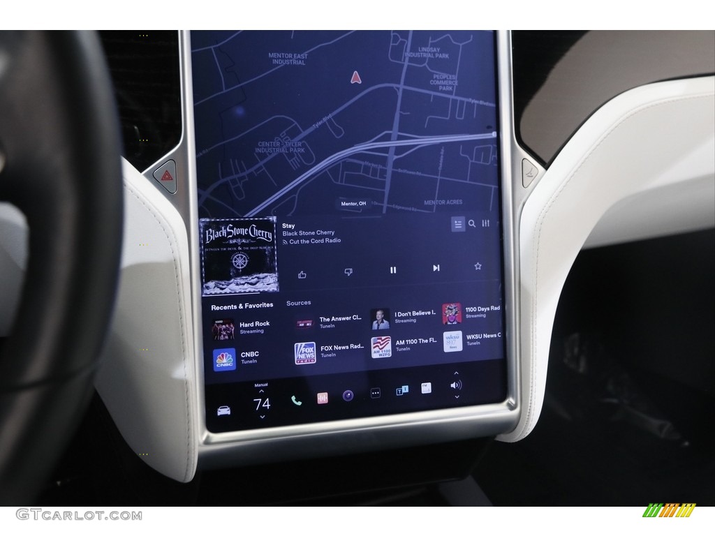 2017 Tesla Model S 100D Navigation Photos