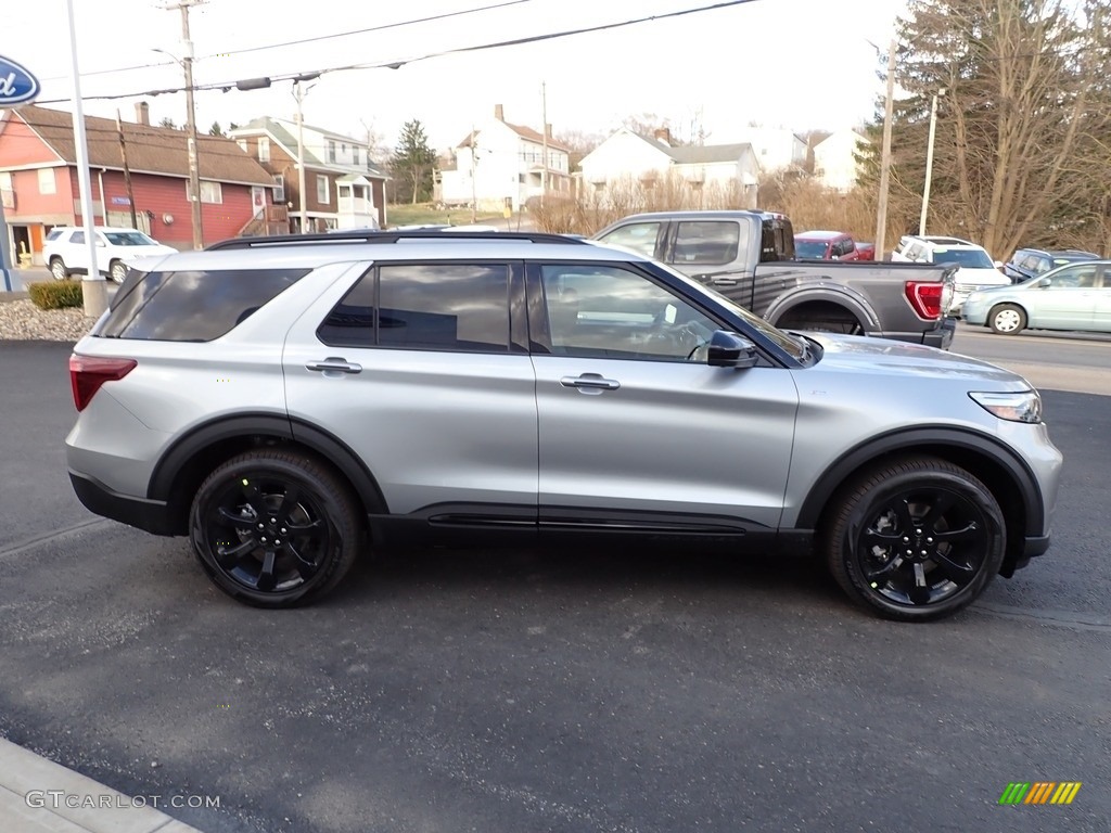 Iconic Silver Metallic 2023 Ford Explorer ST-Line 4WD Exterior Photo #145683427