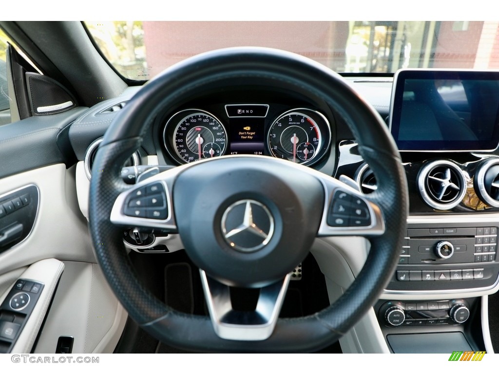 2015 Mercedes-Benz CLA 45 AMG Steering Wheel Photos