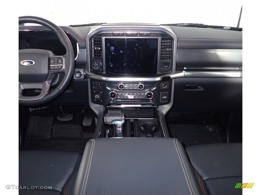 2022 F150 Lariat SuperCrew 4x4 - Atlas Blue Metallic / Black photo #24
