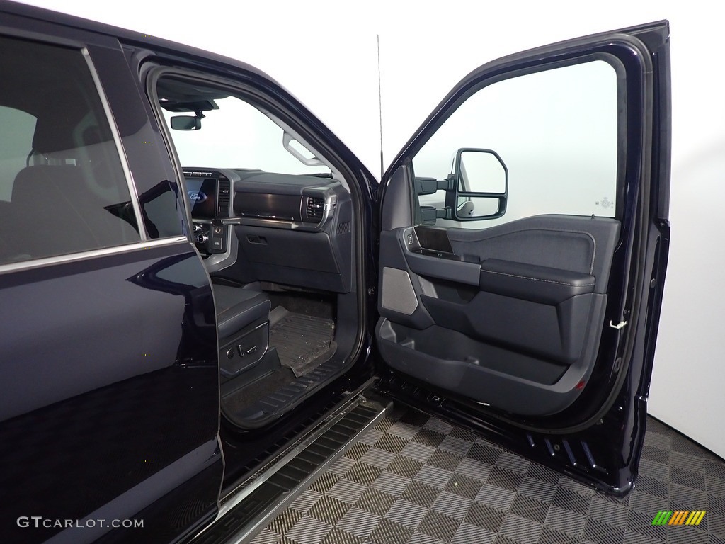 2022 F150 Lariat SuperCrew 4x4 - Atlas Blue Metallic / Black photo #36