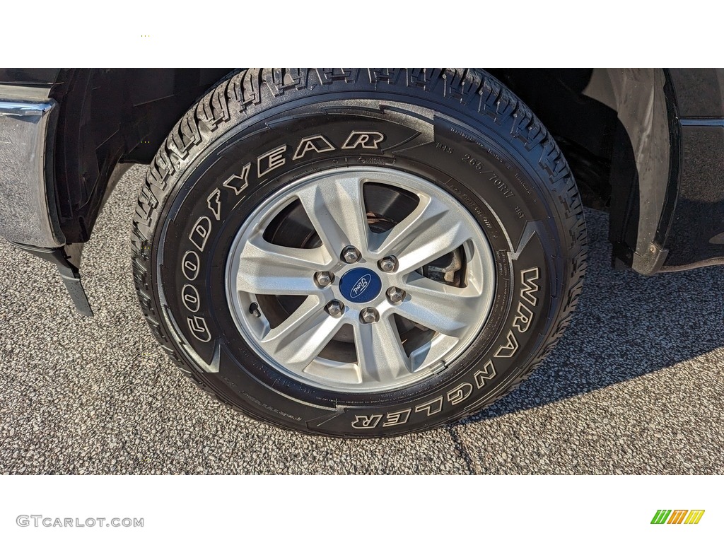 2018 F150 XLT SuperCrew 4x4 - Shadow Black / Earth Gray photo #20