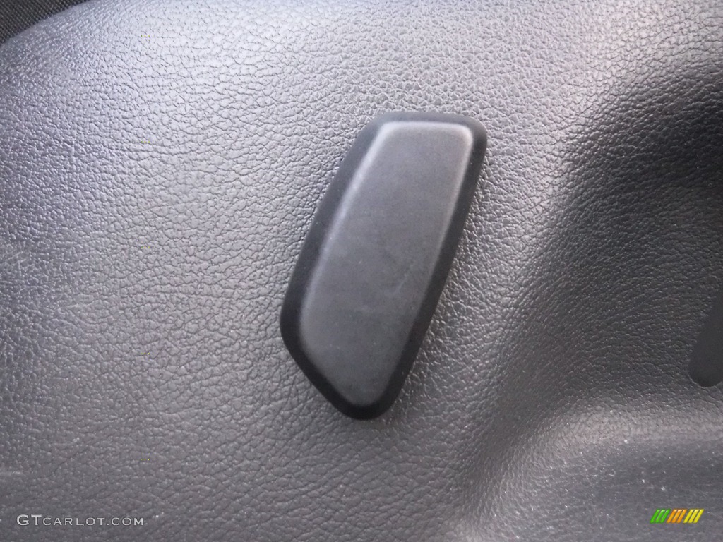 2012 Golf 4 Door - Tornado Red / Titan Black photo #12