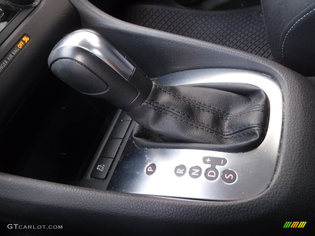 2012 Golf 4 Door - Tornado Red / Titan Black photo #14