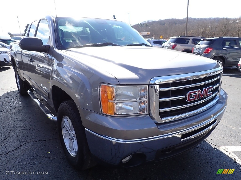2013 Sierra 1500 SLE Extended Cab 4x4 - Steel Gray Metallic / Ebony photo #10