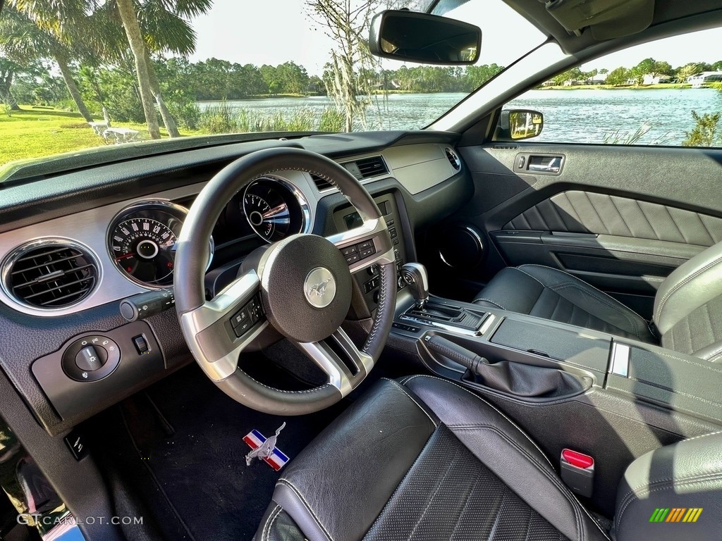 2014 Ford Mustang GT Premium Coupe Front Seat Photo #145689749