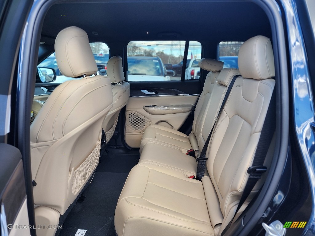 2023 Jeep Grand Cherokee Limited 4x4 Rear Seat Photo #145689956