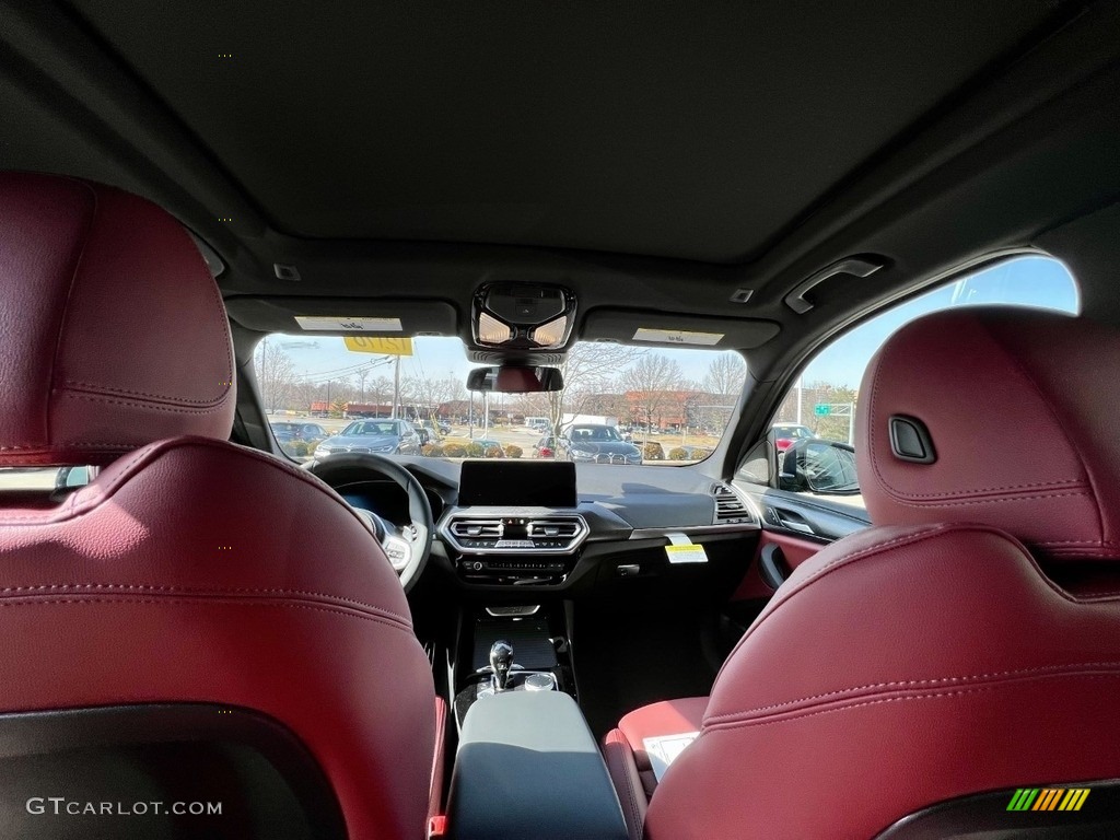 2023 X3 xDrive30i - Black Sapphire Metallic / Tacora Red photo #9