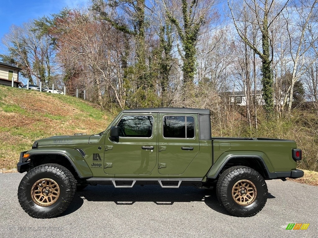 2021 Gladiator Willys 4x4 - Sarge Green / Black photo #1
