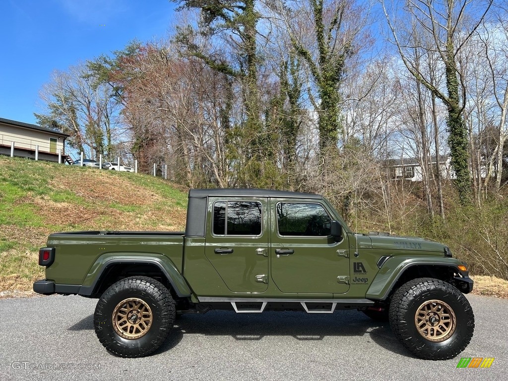 2021 Gladiator Willys 4x4 - Sarge Green / Black photo #5