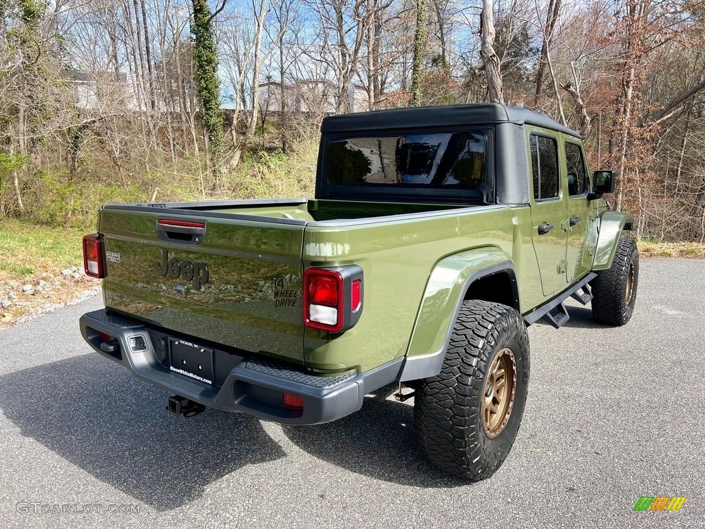 2021 Gladiator Willys 4x4 - Sarge Green / Black photo #6