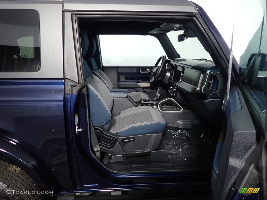 2021 Ford Bronco Outer Banks 4x4 2-Door Front Seat Photo #145692050