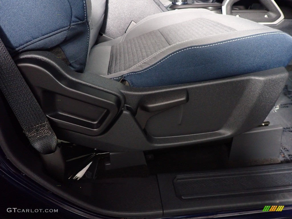 2021 Ford Bronco Outer Banks 4x4 2-Door Front Seat Photo #145692077