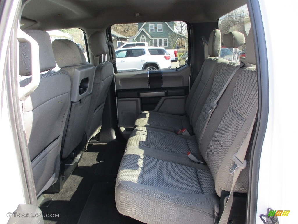 2018 Ford F150 XLT SuperCrew 4x4 Rear Seat Photo #145694678