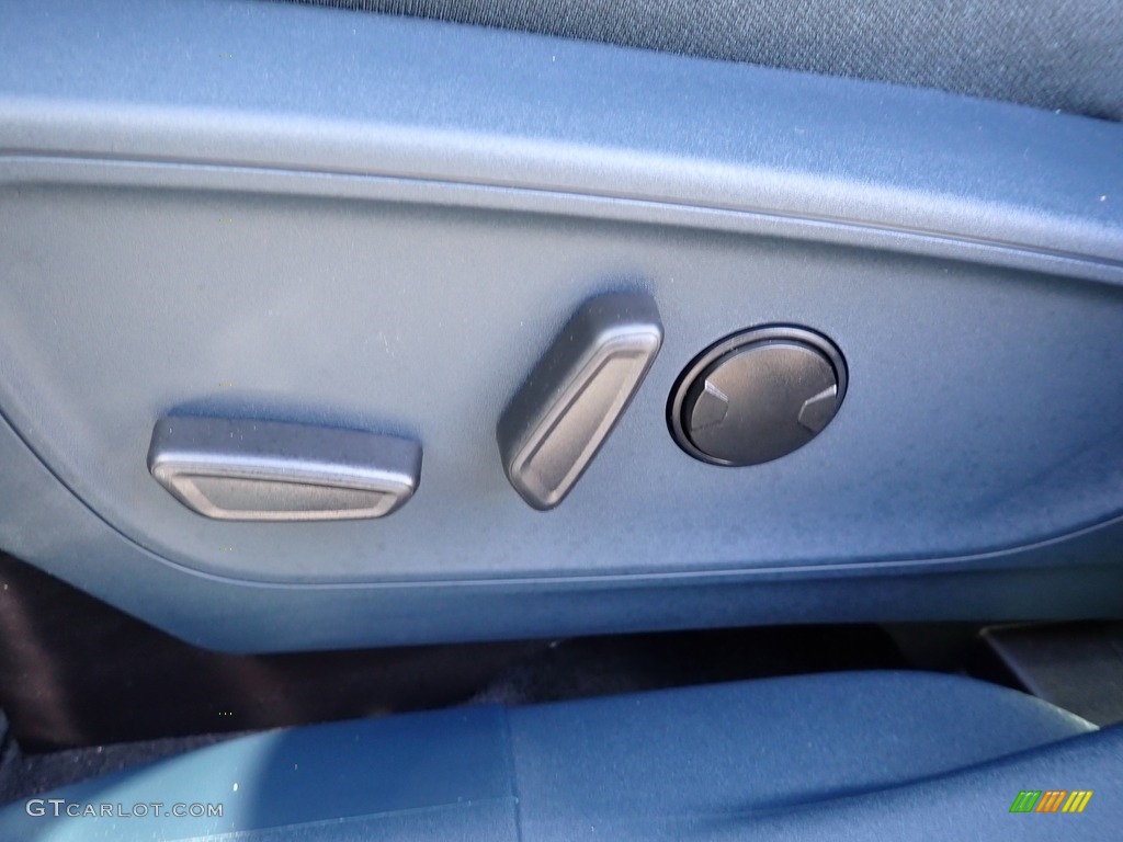 2023 Ford Maverick XLT AWD Controls Photo #145695686