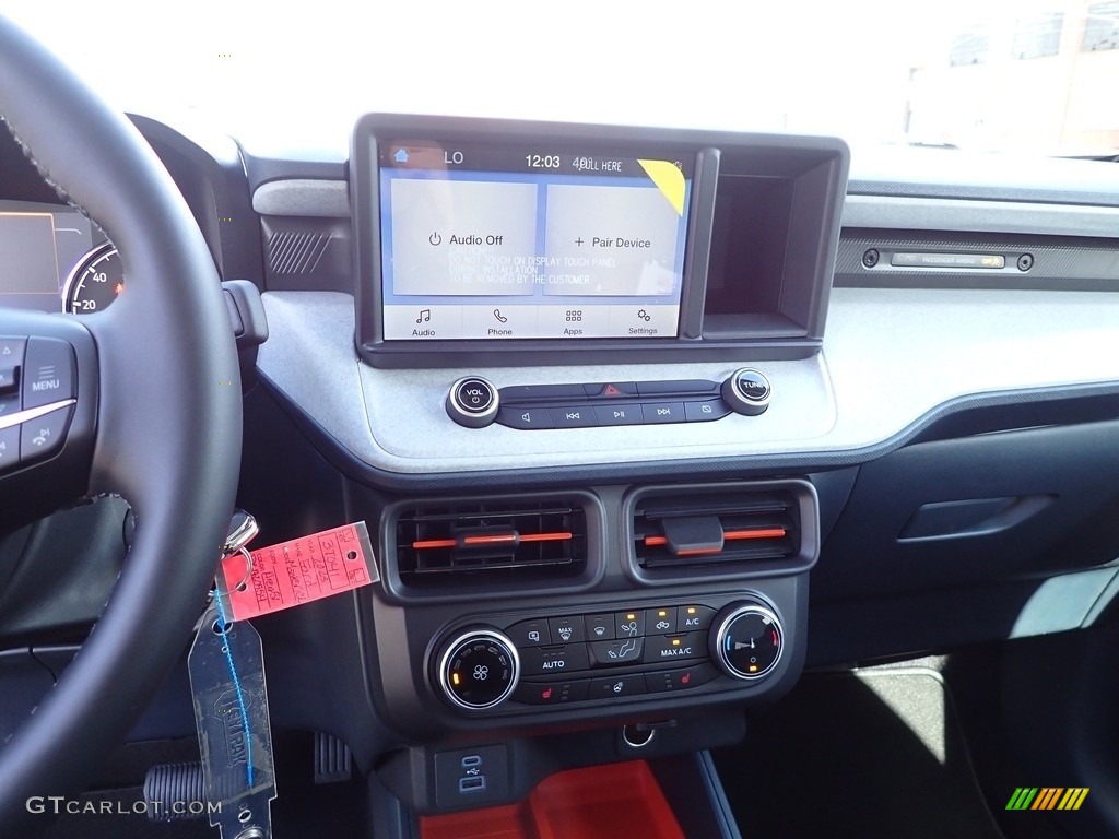 2023 Ford Maverick XLT AWD Controls Photos