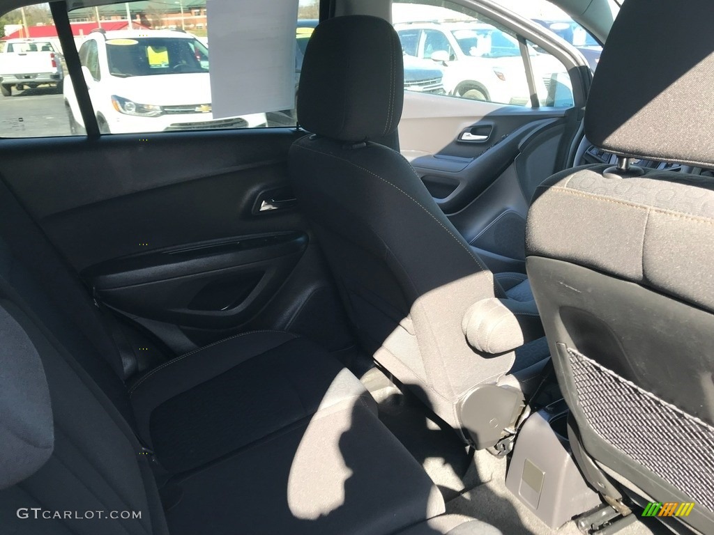 2020 Trax LS - Satin Steel Metallic / Jet Black photo #27