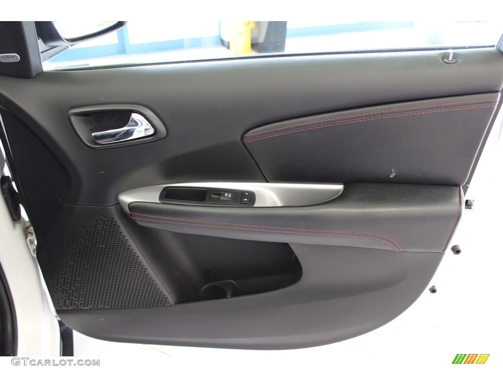 2017 Dodge Journey GT AWD Door Panel Photos