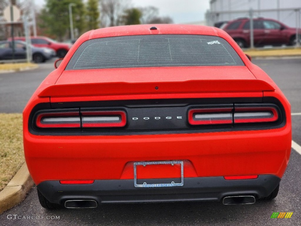 2019 Challenger R/T - Torred / Black photo #5