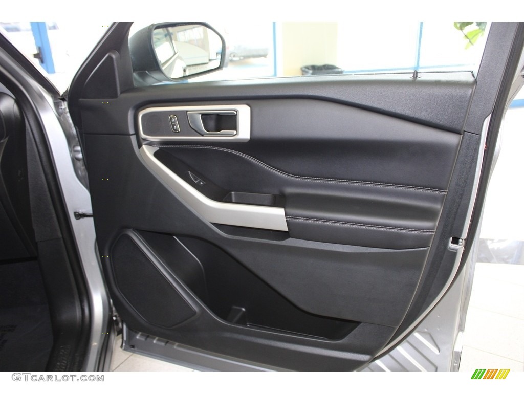 2021 Ford Explorer XLT 4WD Ebony Door Panel Photo #145696781
