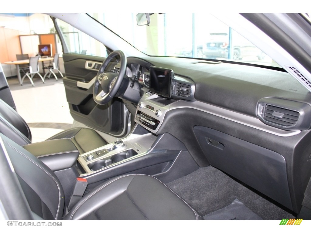 2021 Explorer XLT 4WD - Iconic Silver Metallic / Ebony photo #15