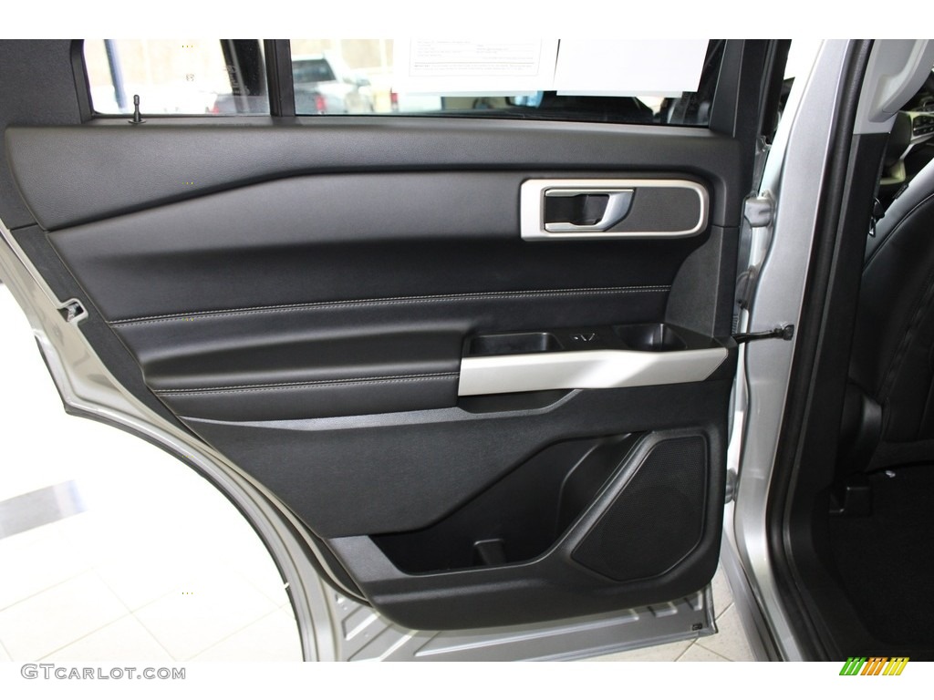 2021 Ford Explorer XLT 4WD Ebony Door Panel Photo #145696805