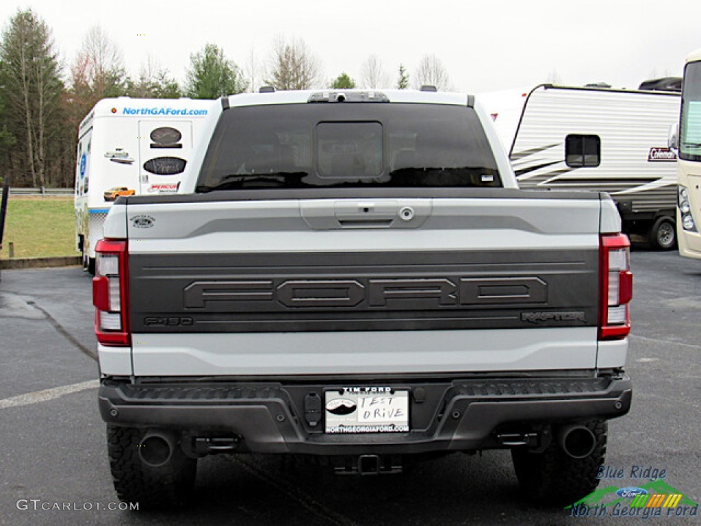 2023 Ford F150 SVT Raptor SuperCrew 4x4 Exhaust Photos