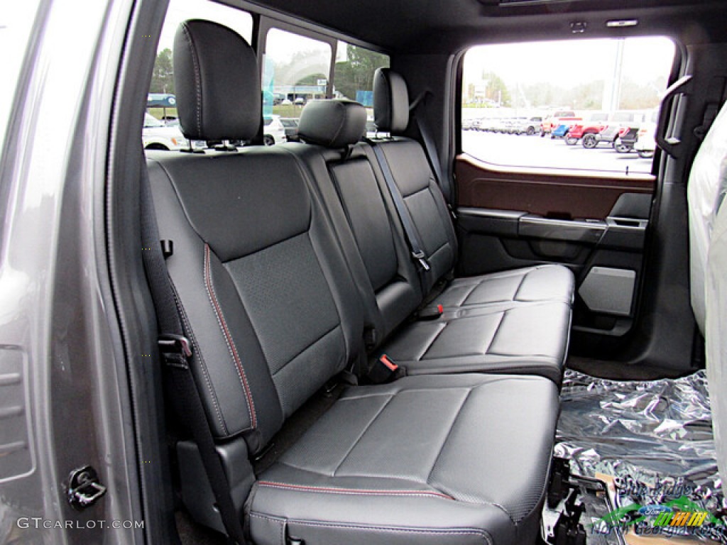 Black Interior 2023 Ford F150 Lariat SuperCrew 4x4 Photo #145697384