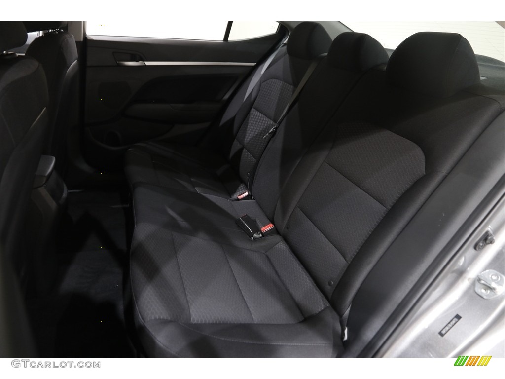 2020 Elantra SEL - Machine Gray / Black photo #15