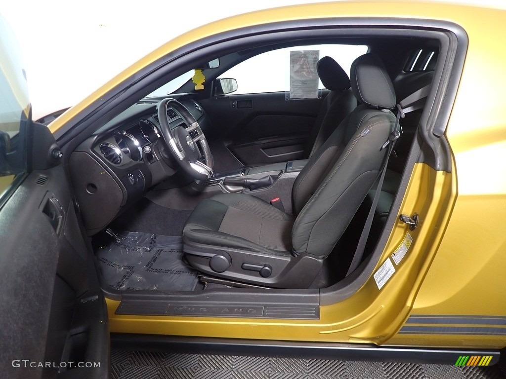 2010 Mustang V6 Coupe - Sunset Gold Metallic / Charcoal Black photo #18