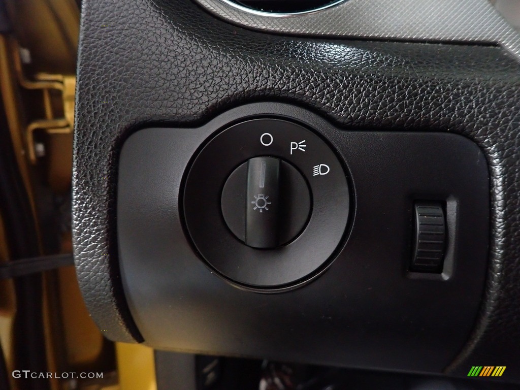 2010 Mustang V6 Coupe - Sunset Gold Metallic / Charcoal Black photo #26
