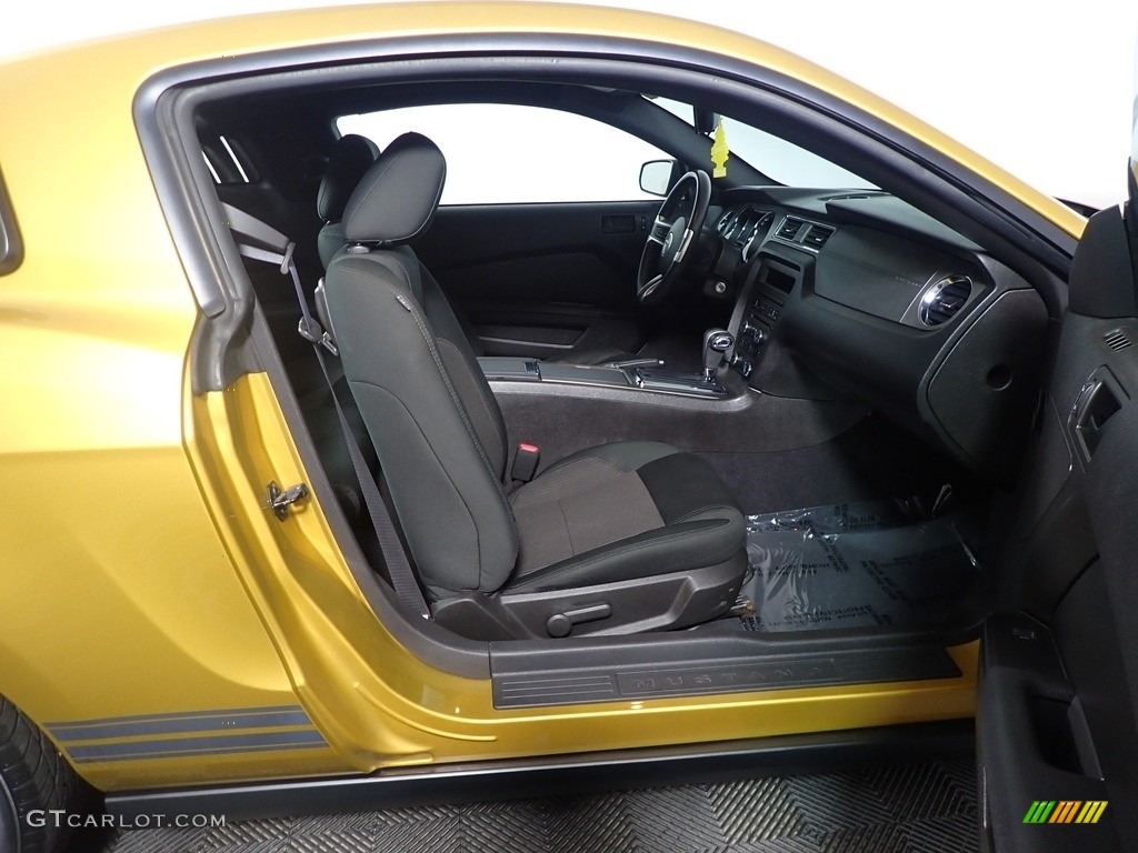 2010 Ford Mustang V6 Coupe Front Seat Photos