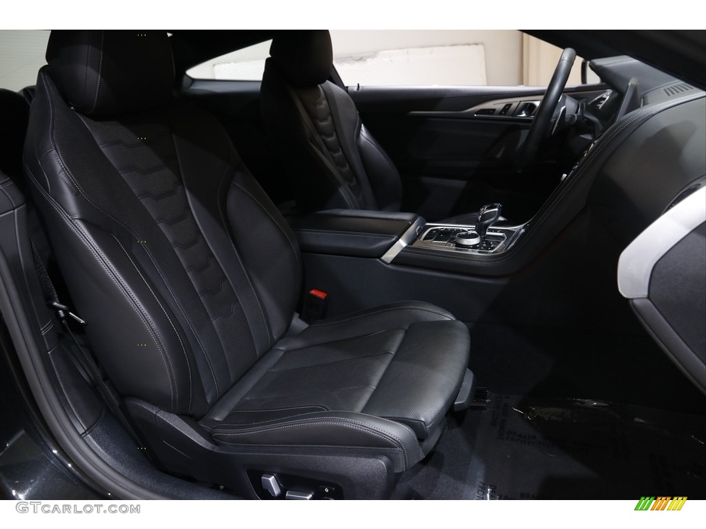 2022 8 Series M850i xDrive Coupe - Black Sapphire Metallic / Black photo #22