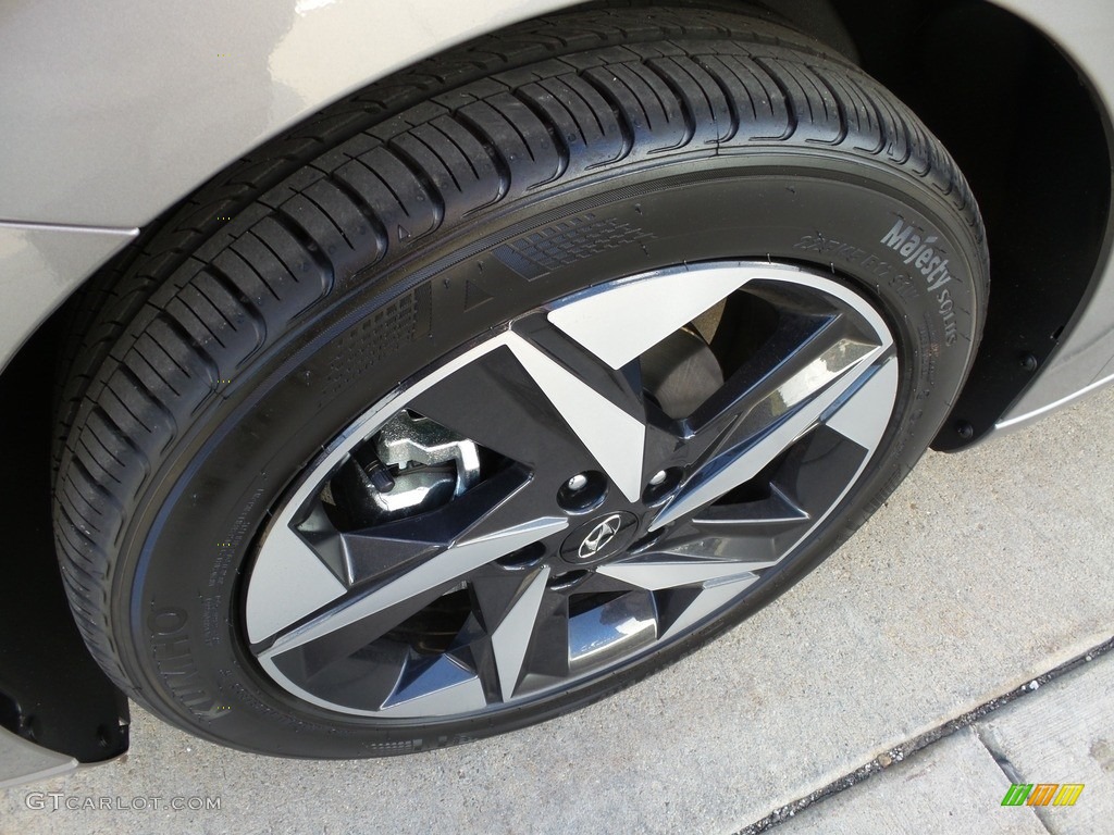 2023 Elantra SEL - Fluid Metal / Black photo #9