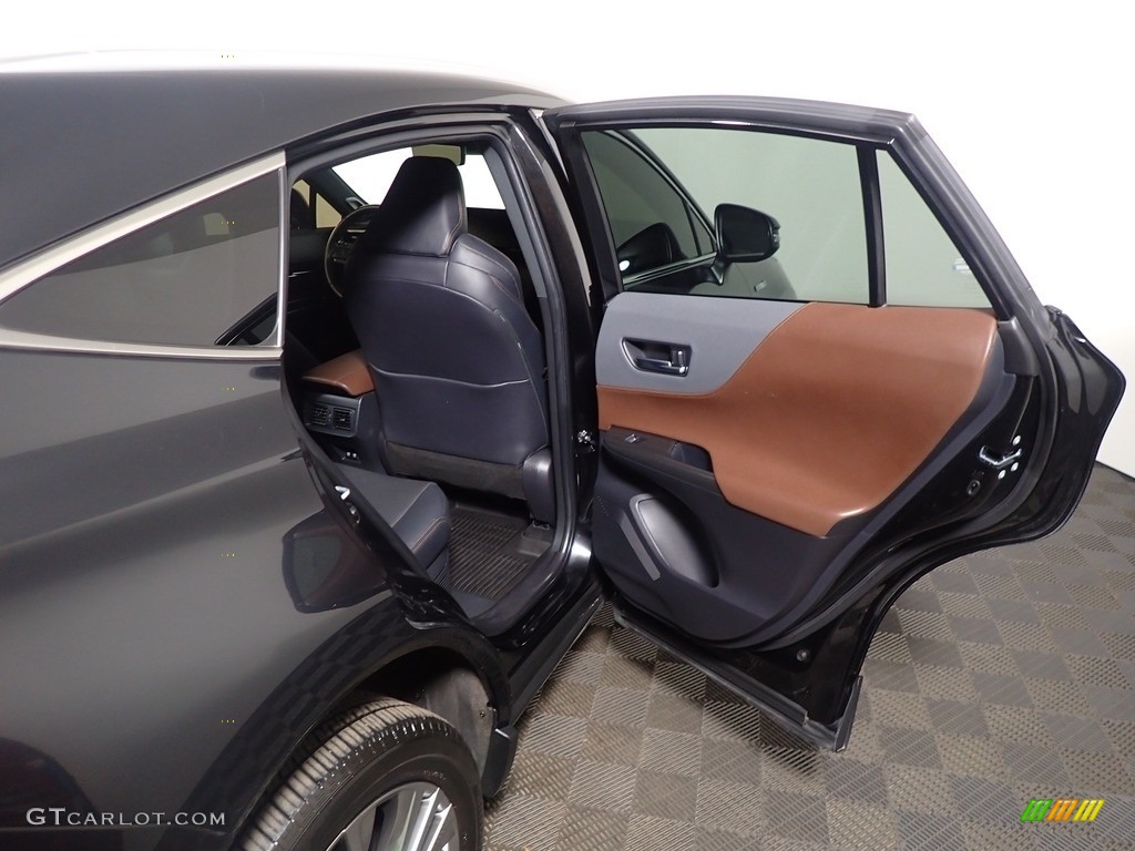 2021 Toyota Venza Hybrid Limited AWD Black Door Panel Photo #145701843